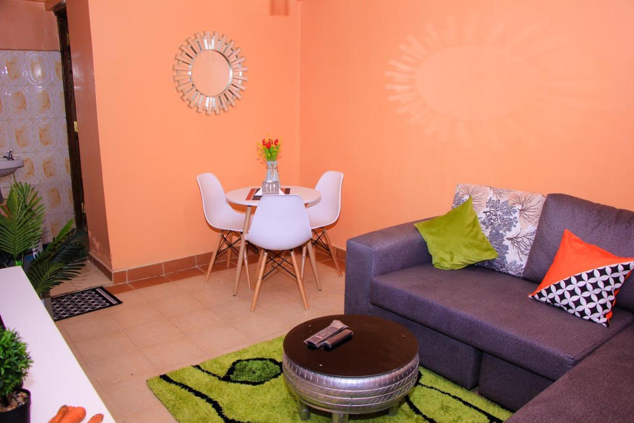 Cozy Homes 1 Bedroom House With Wi-Fi King Size Bed. Free Parking Naivasha Exterior photo